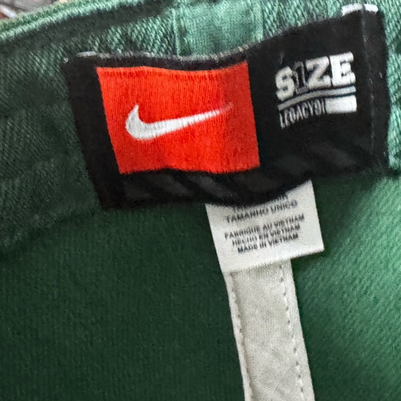 Vintage North Dakota Fighting Sioux Nike Hat Adjustable Embroidered Native NCAA - Picture 5 of 5